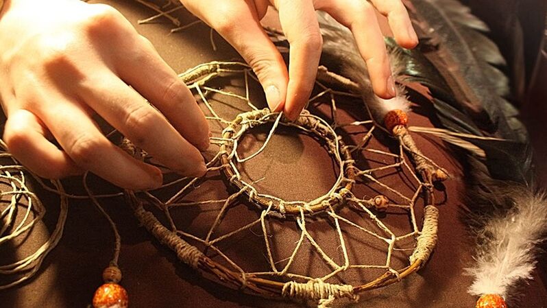rules for creating an amulet with your own hands