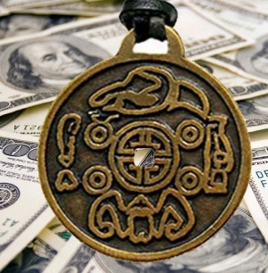 amulet of the luck and the wealth